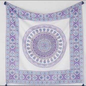 URBAN OUTFITTERS tapestry